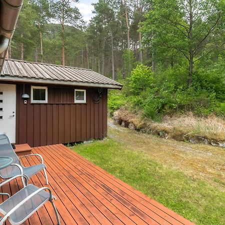 Gorgeous Home In Jorpeland With House Sea View Bagian luar foto