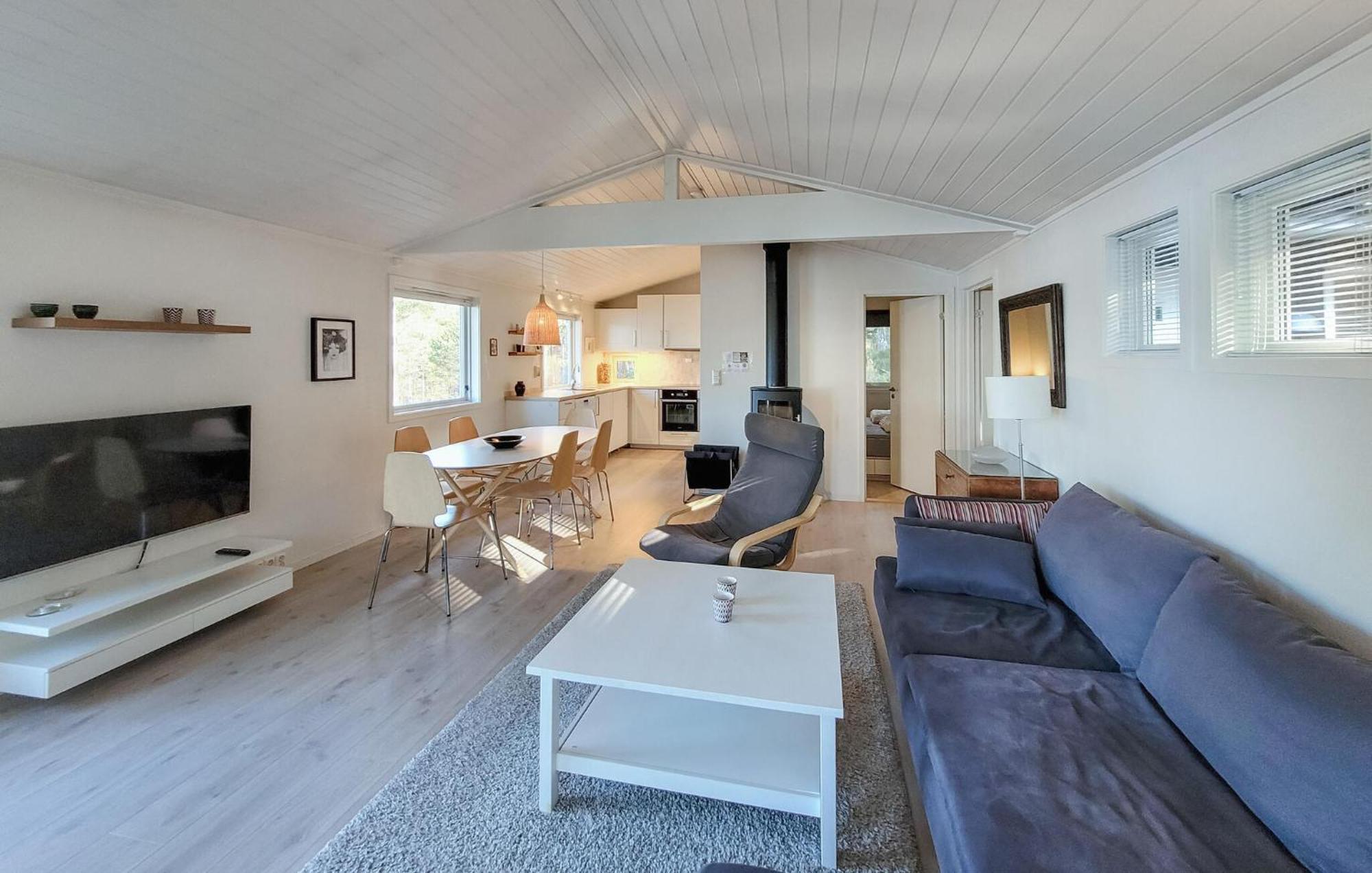 Gorgeous Home In Jorpeland With House Sea View Bagian luar foto