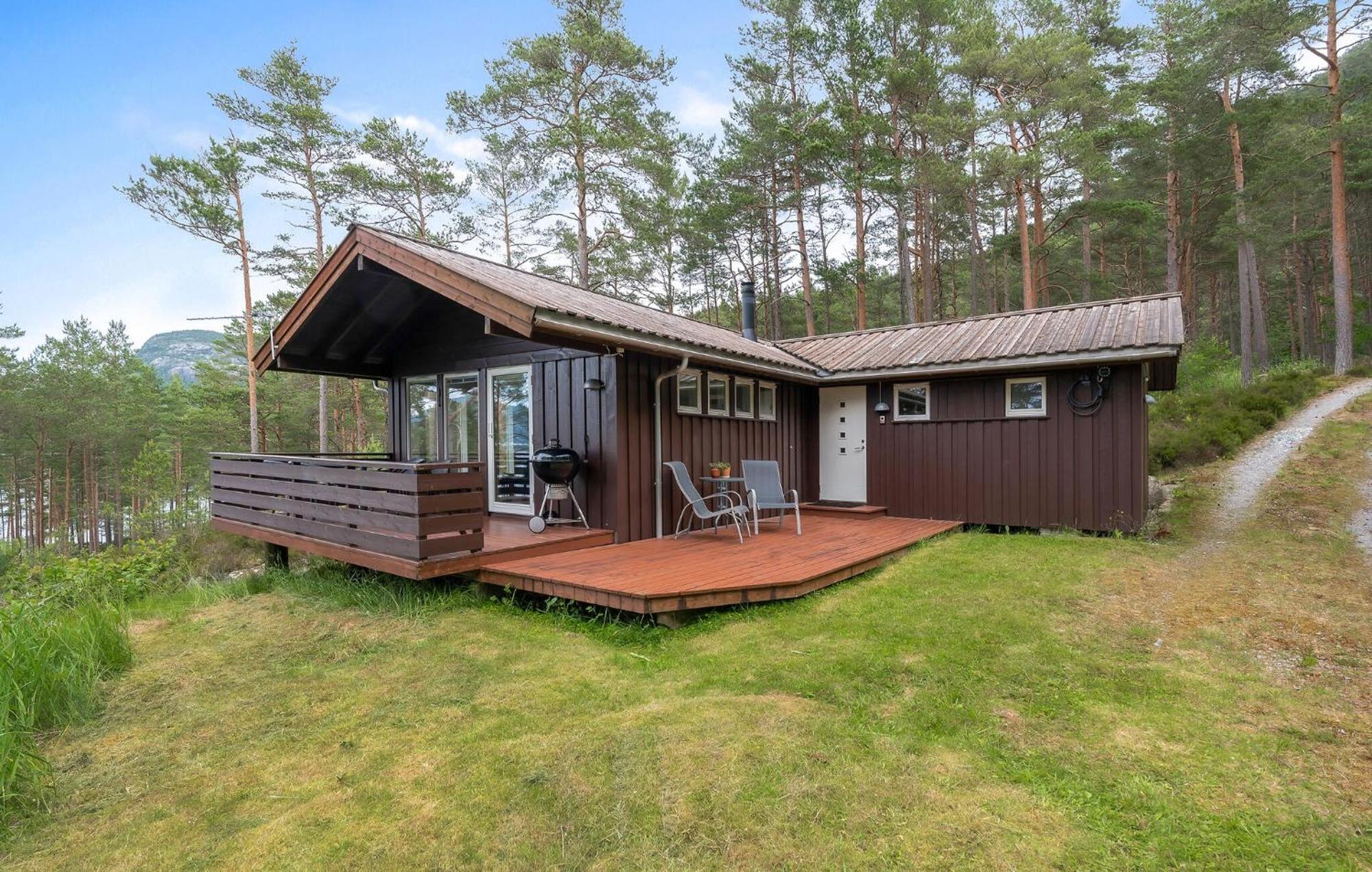 Gorgeous Home In Jorpeland With House Sea View Bagian luar foto
