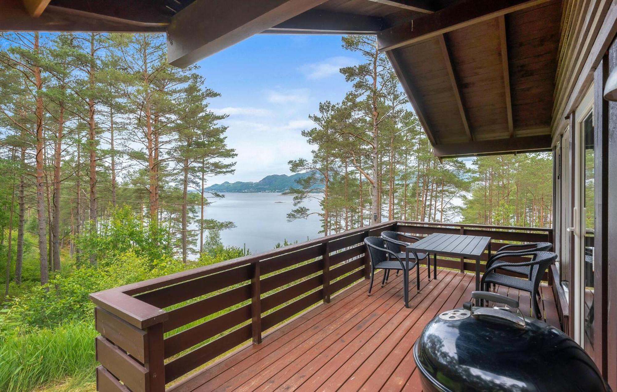 Gorgeous Home In Jorpeland With House Sea View Bagian luar foto